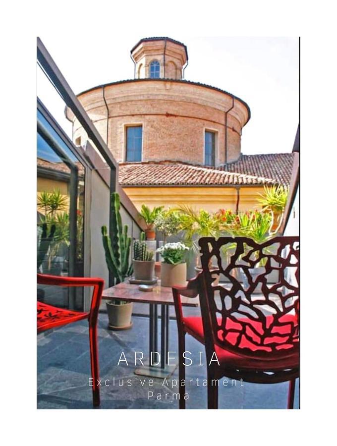 Appartamento Ardesia Exclusive Apartament Parma Esterno foto
